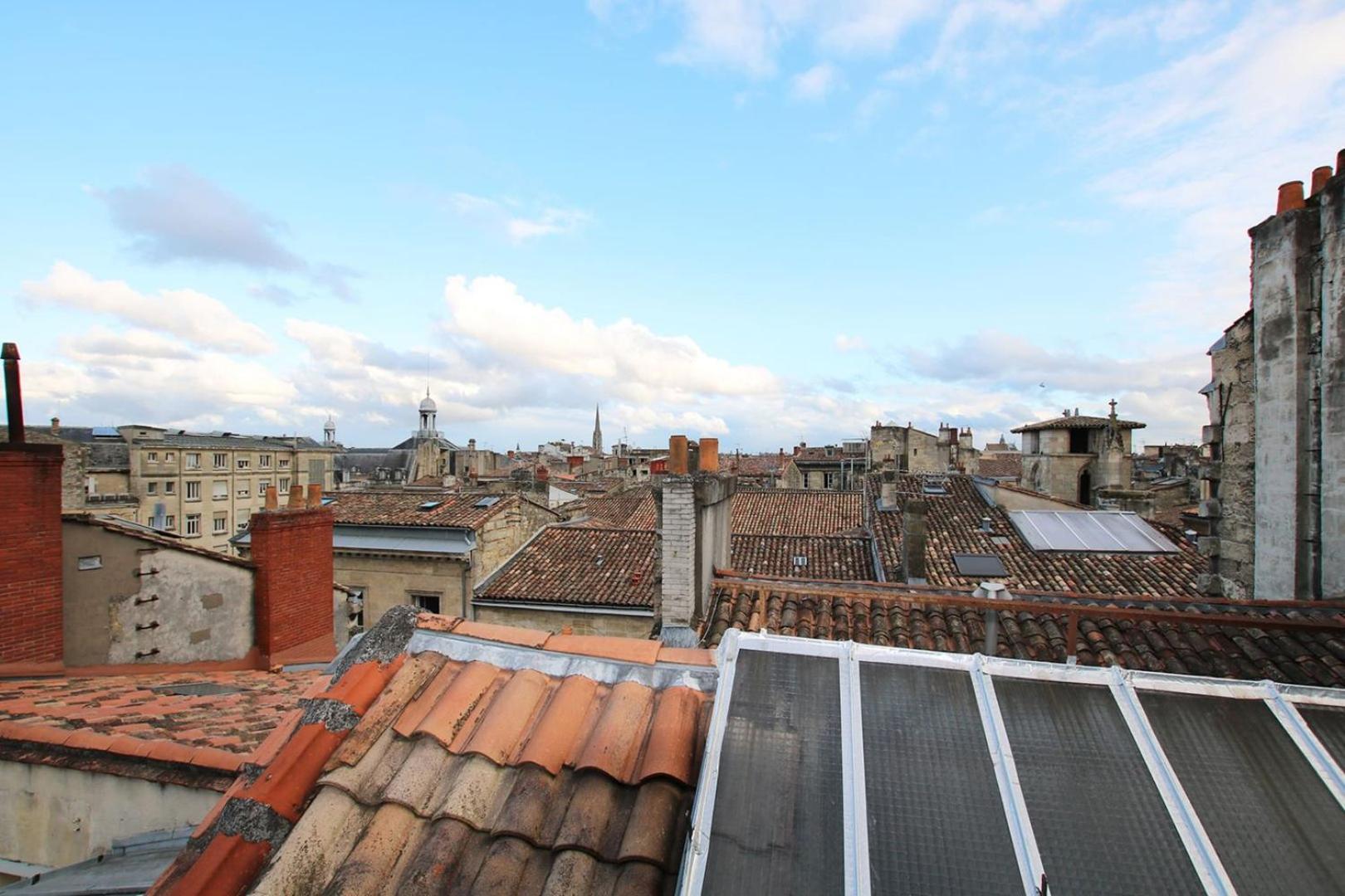 Guestready - Sunny Attic Apt Near Grand Theatre بوردو المظهر الخارجي الصورة